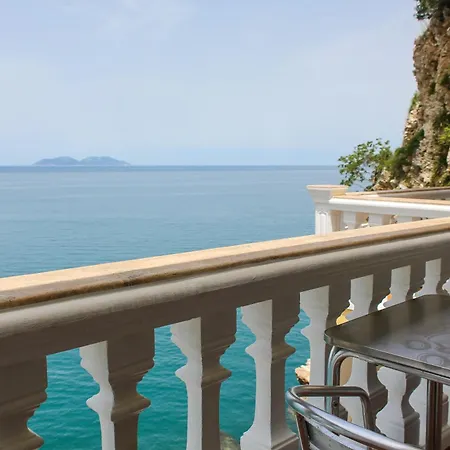 Hotell Liro - Adults Only