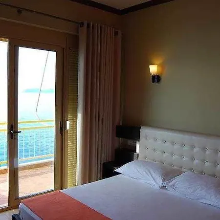 Liro - Adults Only Hotell