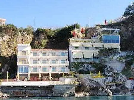 Liro - Adults Only Hotel Radhimë