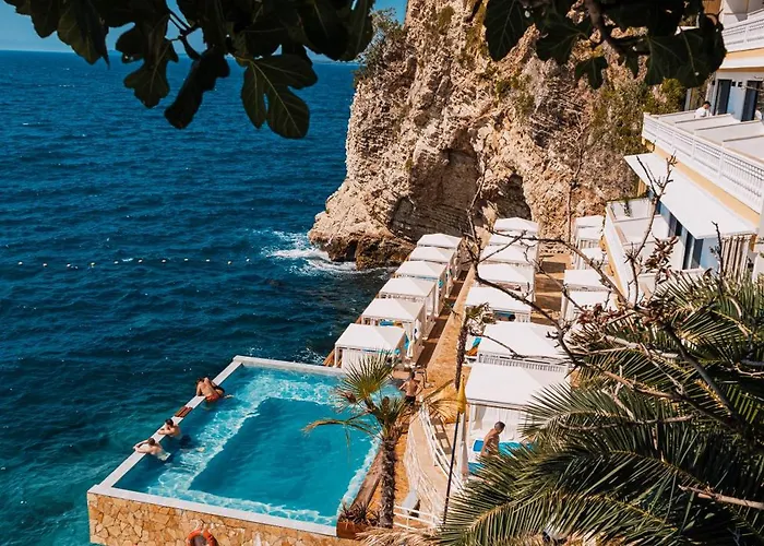 Liro - Adults Only 4*