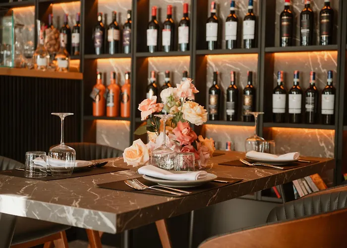 Liro - Adults Only 4*