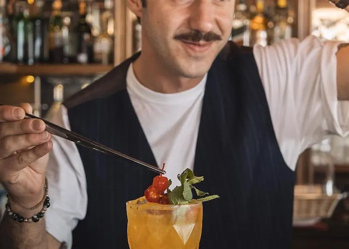 Liro - Adults Only 4* Radhimë